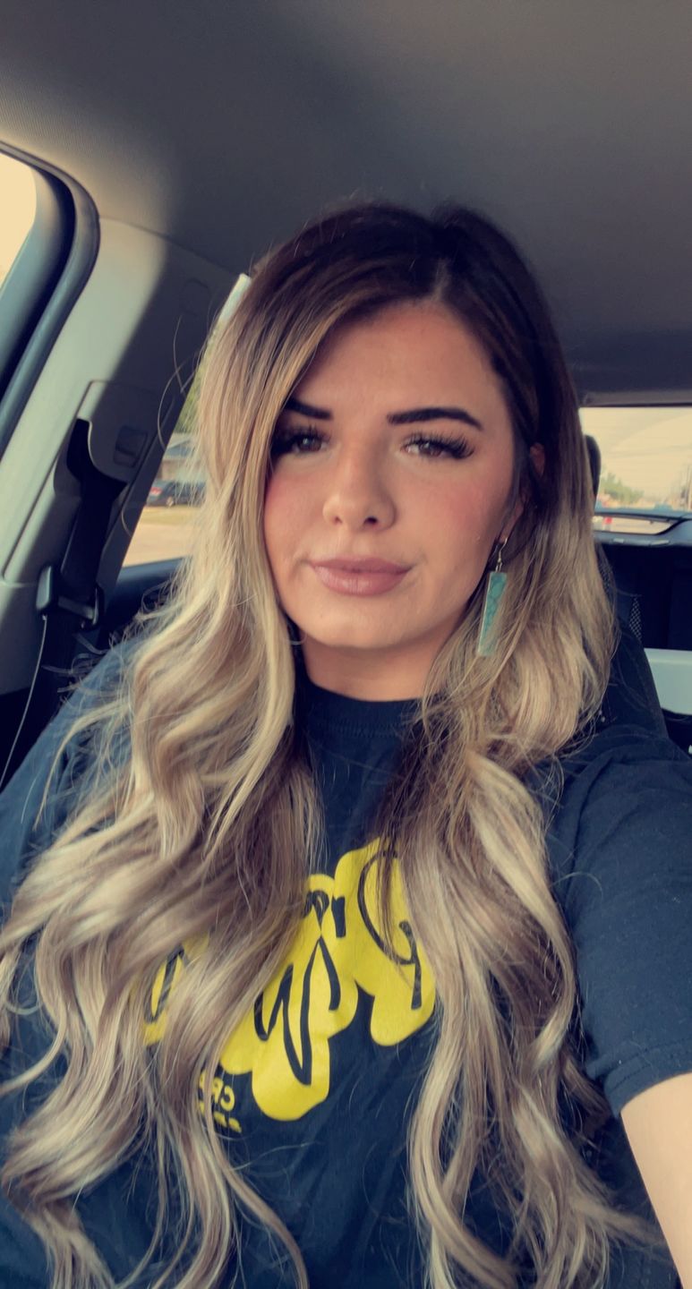 Customer photo review of Full Shine Tape in Hair Extensions Remy Human Hair Balayage (#3/8/22)