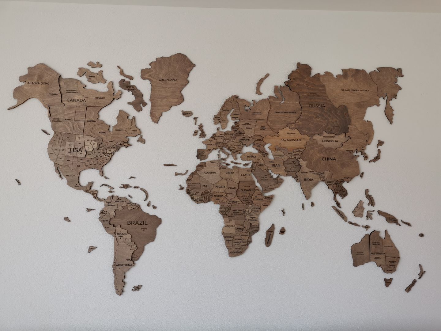 Customer photo review of Mappa del Mondo 3D in Legno Noce Scuro