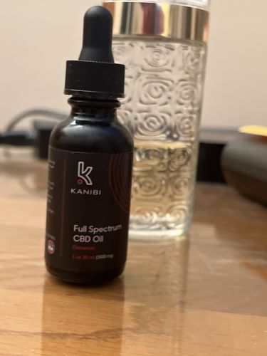 Customer photo review of Full Spectrum CBD Oil Tincture