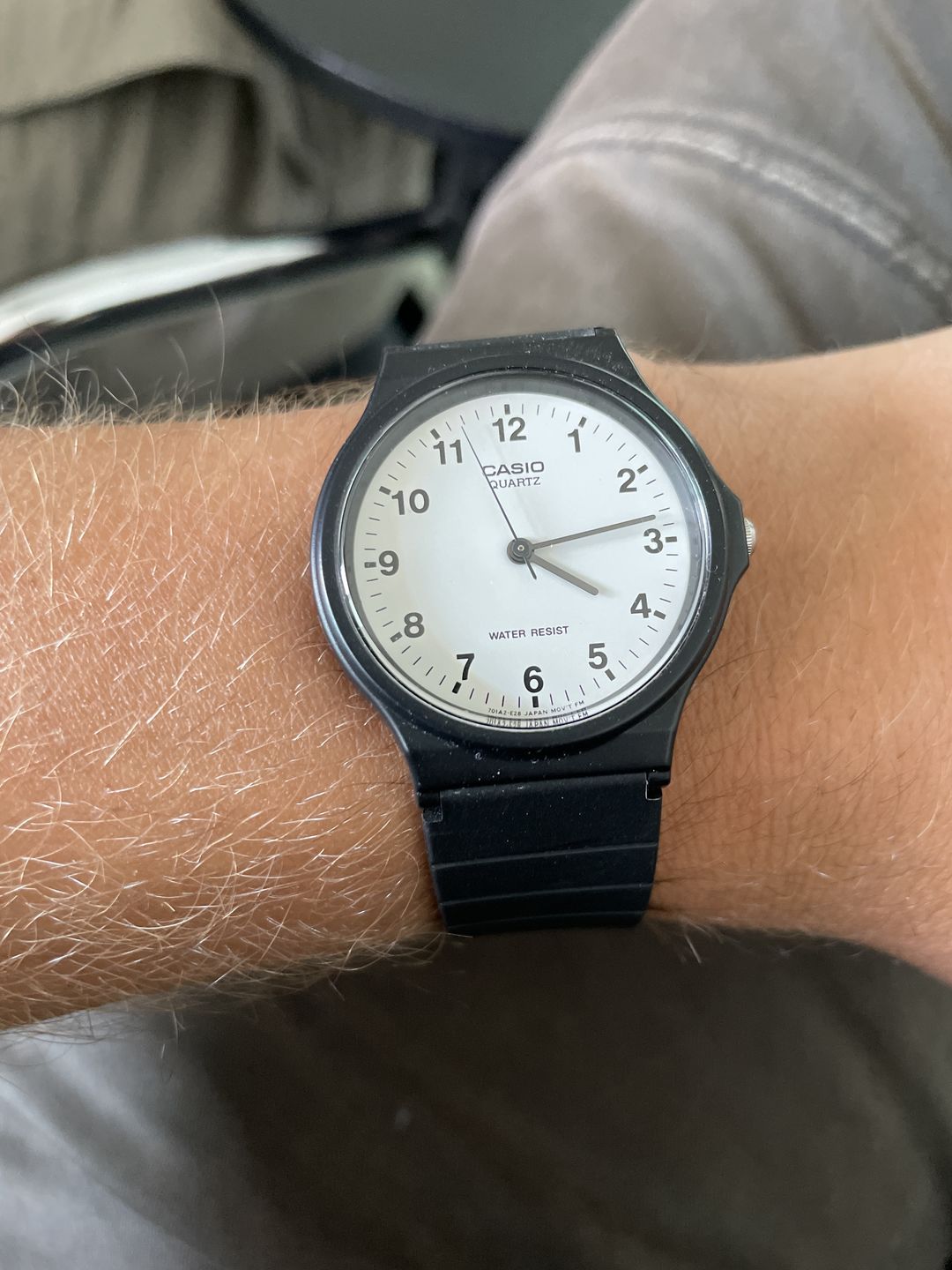Customer photo review of Reloj Casio Vintage MQ-24-7BLDF Blanco Números