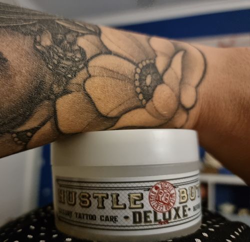 Customer photo review of Hustle Butter Single Tub (5oz)