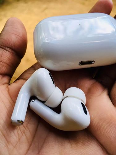 Customer photo review of AirPros Pods