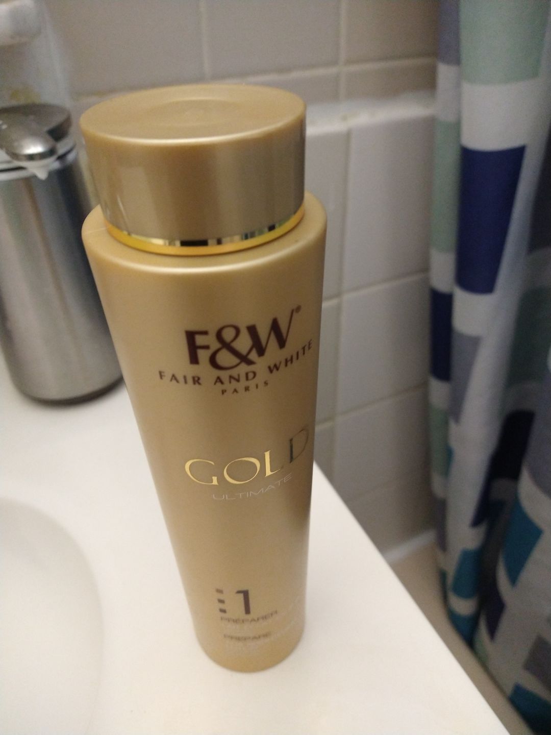 Customer photo review of Fair and White 1: Gold AHA Brightening Lotion 350ml / 11.8fl. oz