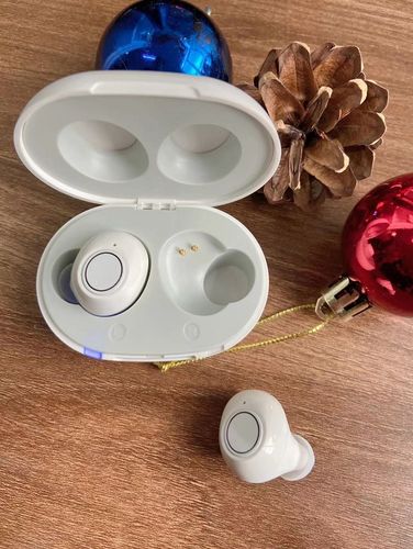 Customer photo review of HexoSound™ Modern Design Rechargeable Hearing Aids