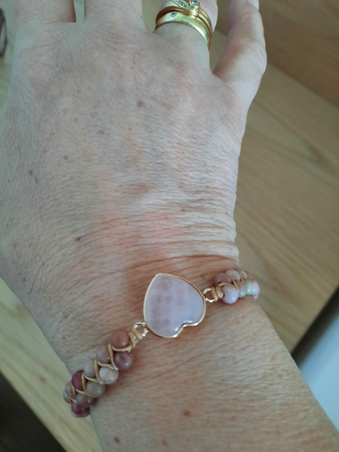 Customer photo review of BEDINGUNGSLOSE LIEBE Armband