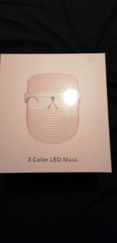 Customer photo review of HexoMask™ LED Light Therapy Face Mask