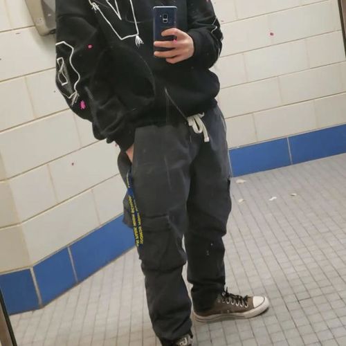Customer photo review of RT No. 3243 TWO-TONE EMBROIDERED HOODIE
