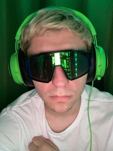 Customer photo review of KE9022 Cycling Sunglasses With Multiple Interchangeable Lenses