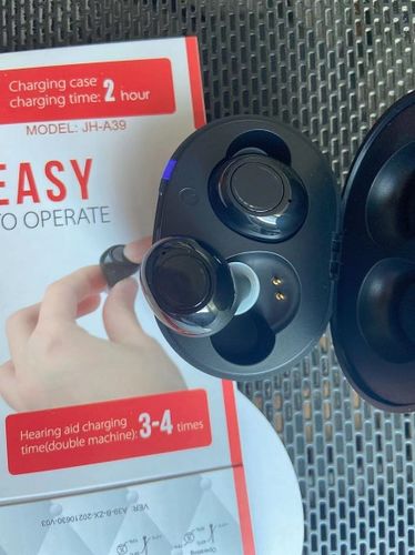 Customer photo review of HexoSound™ Modern Design Rechargeable Hearing Aids