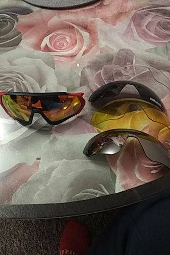 Customer photo review of KE9408 Cycling Sunglasses With Multiple Interchangeable Lenses