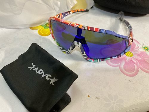 Customer photo review of KE9408 Cycling Sunglasses With Multiple Interchangeable Lenses