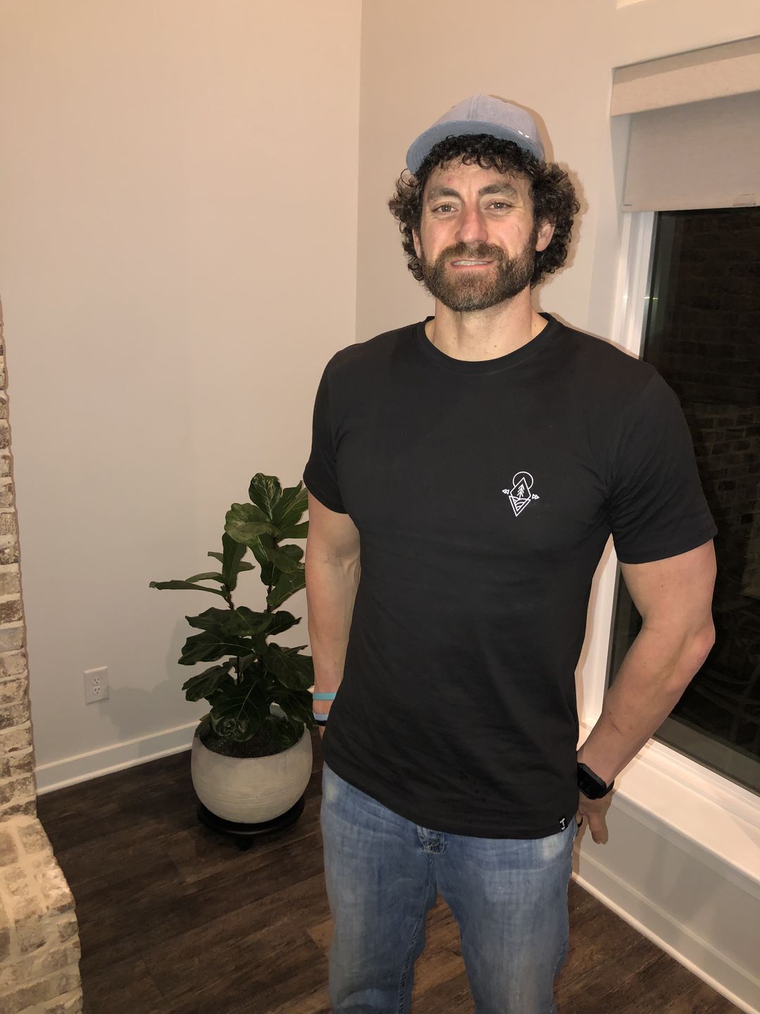 Customer photo review of Diamond Organic T-shirt