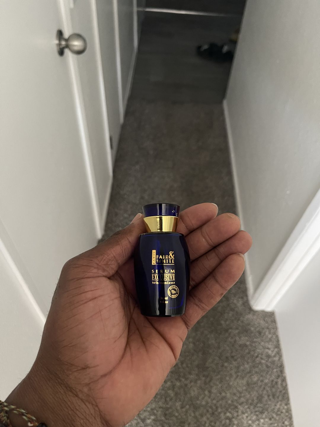 Customer photo review of Fair and White Exclusive Whitenizer Serum with Pure Vitamin "C" 30 ml / 1 fl oz