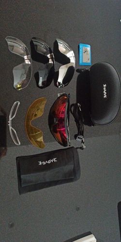 Customer photo review of KE9408 Cycling Sunglasses With Multiple Interchangeable Lenses