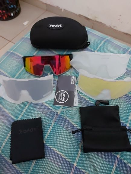 Customer photo review of KE9022 Cycling Sunglasses With Multiple Interchangeable Lenses