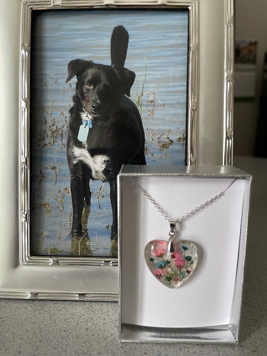 Customer photo review of Flower Heart Necklace with Real Flower and Cremains