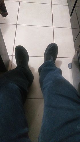 Customer photo review of Chaussures de course Orthopédiques respirées  pour homme