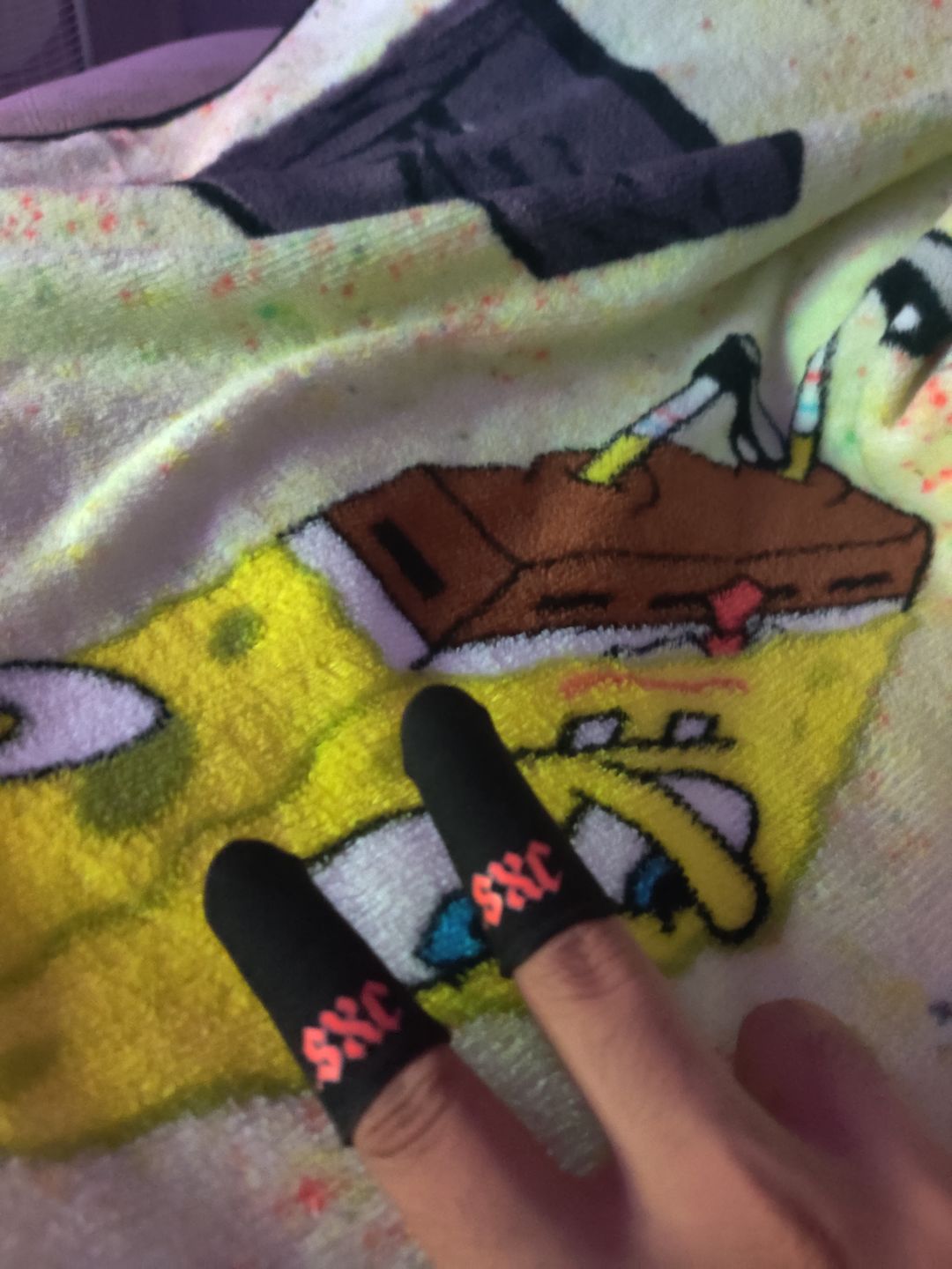 Customer photo review of NEW "UNRIVALED 2.0" Finger Sleeves Three Pack