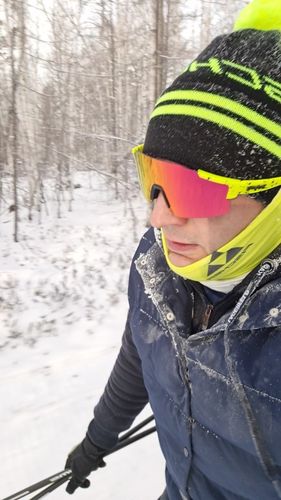 Customer photo review of KE9407 Cycling Sunglasses UV Protection for Men Women