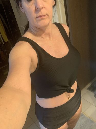 Customer photo review of Traveler Top | Black
