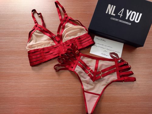 Customer photo review of "Valentine's Choice" - Комплект от Бралет с Прашки