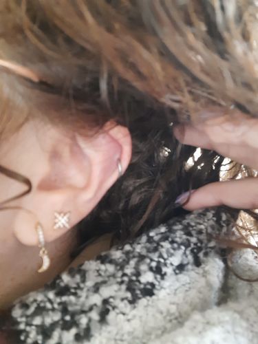 Customer photo review of Boucle d'oreille Tyana - Météorite Plaqué or