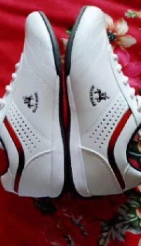 Customer photo review of Outdoor Mens Casual Sneakers