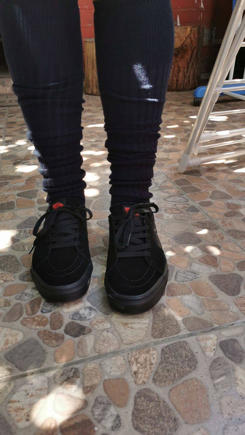 Customer photo review of Zapatilla Vans Sk8-Low Unisex Negro