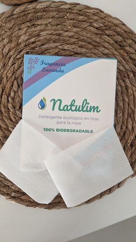 Customer photo review of Eco-Tiras de Detergente 40 lavados Natulim