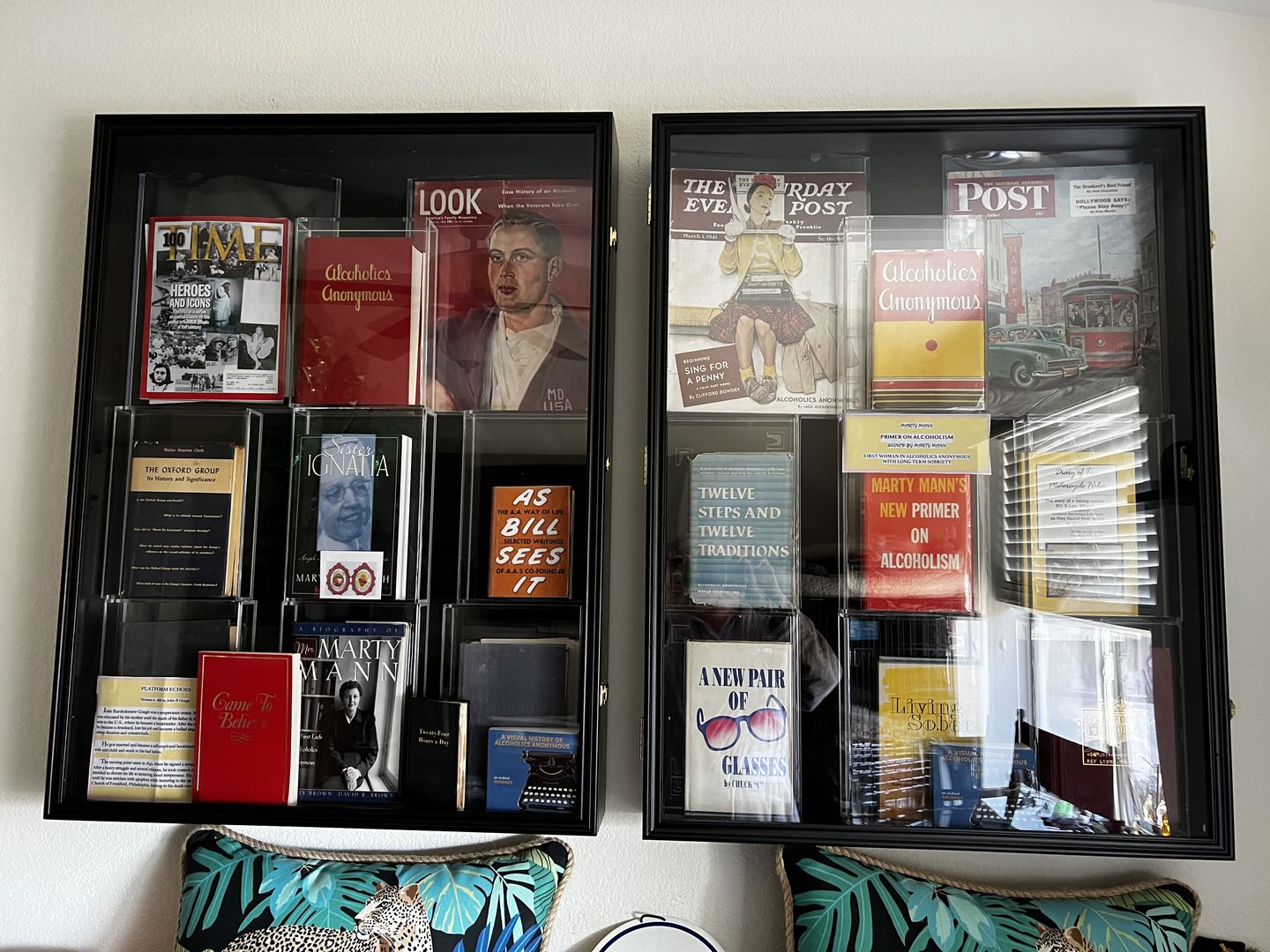 Customer photo review of Acrylic Book Display Case