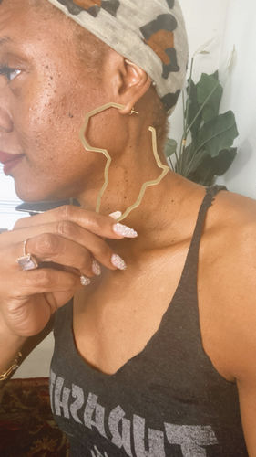 Customer photo review of Bigger Than Life Hoops
