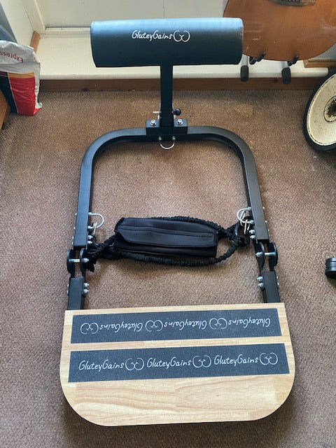 Customer photo review of 1. GluteyGains Hip Thrust Machine