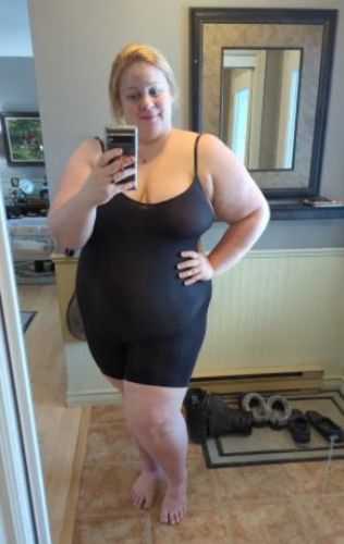 Customer photo review of PowerConceal™ Full Body Tummy Control Shapewear