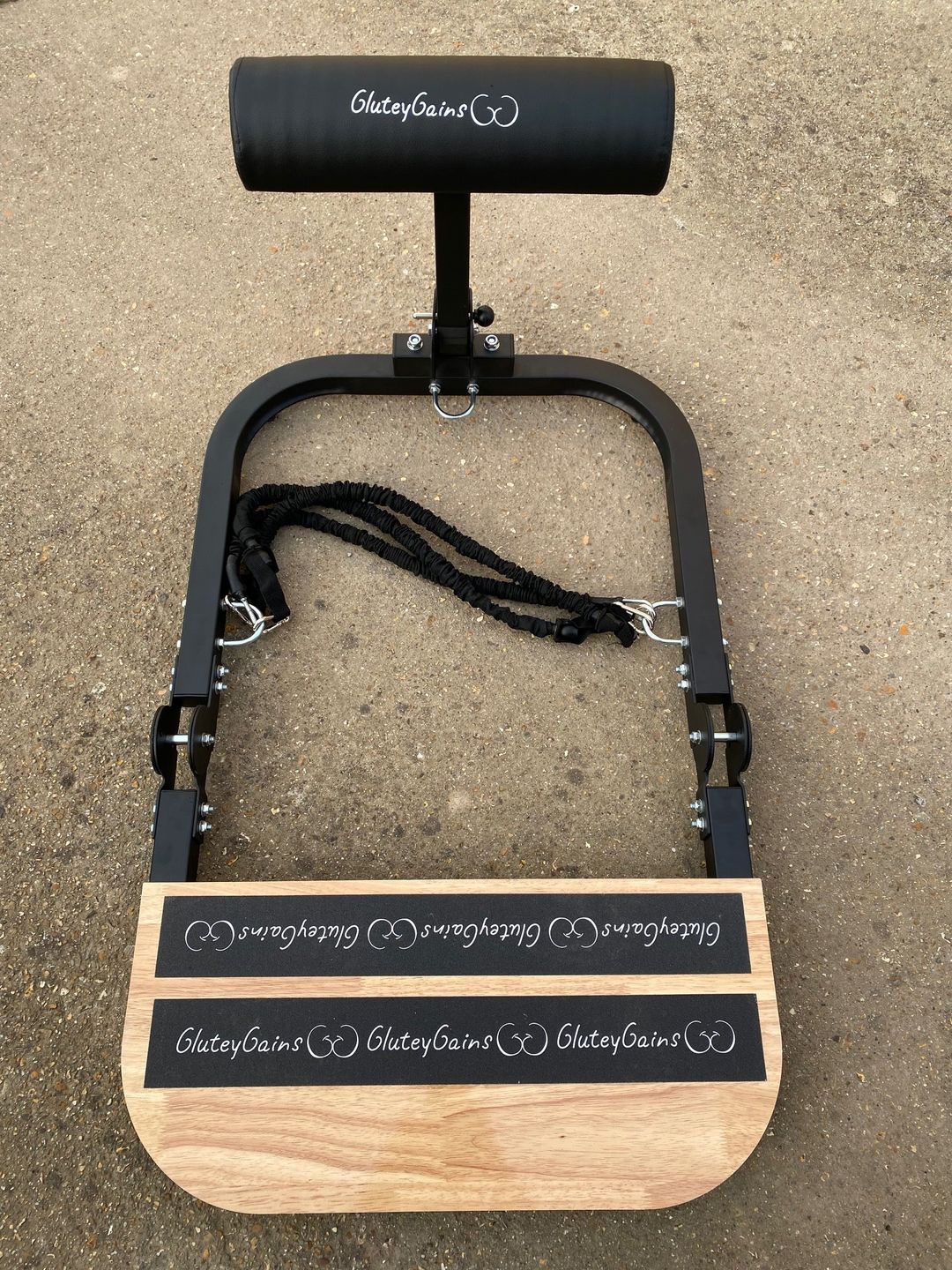 Customer photo review of 1. GluteyGains Hip Thrust Machine