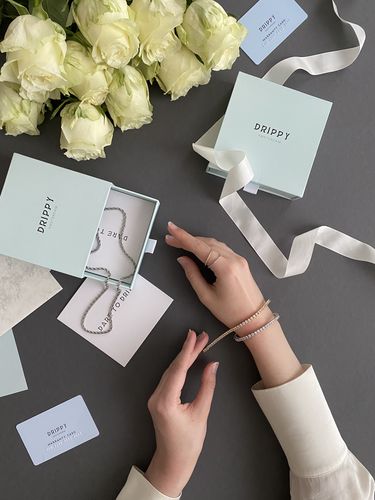 Customer photo review of TENNISBOY. - 3MM WHITE GOLD