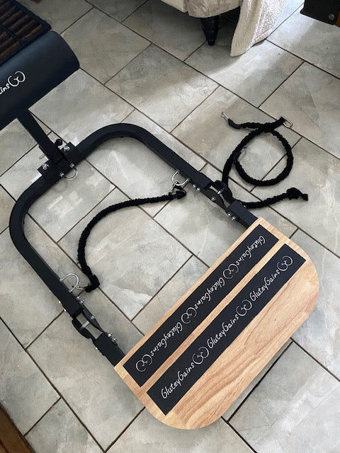Customer photo review of 1. GluteyGains Hip Thrust Machine
