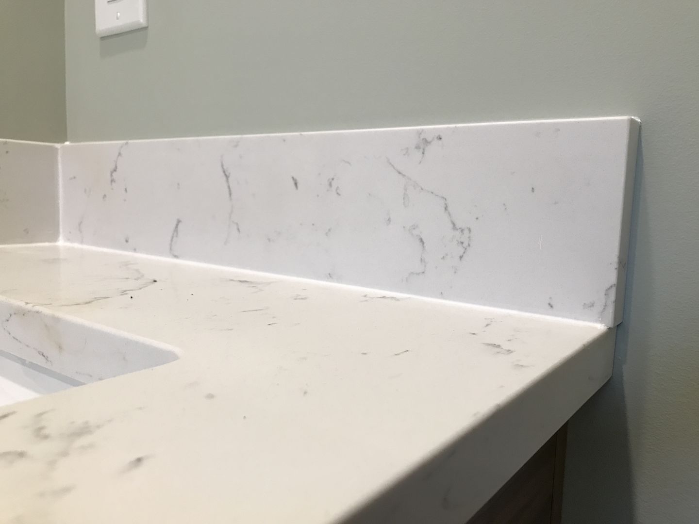 Customer photo review of Sidesplash, Miami White