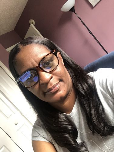 Customer photo review of JAZZMINE (SILKY)- Thin-Part Wig