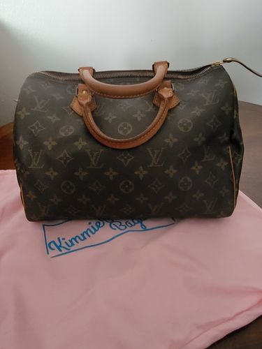 Customer photo review of PRELOVED Louis Vuitton Monogram Speedy 30 Bag VI882 040422