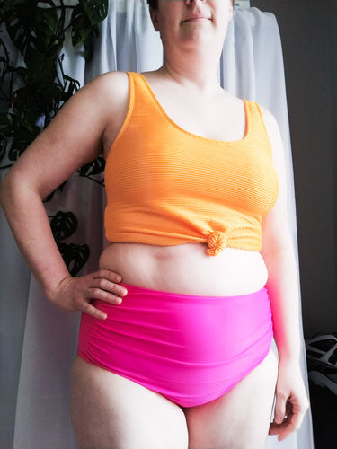 Customer photo review of Barefoot Bottom | Neon Pink