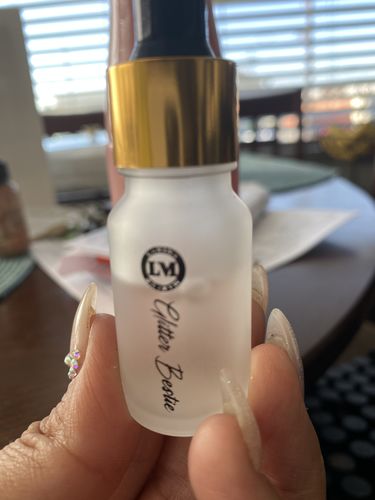 Customer photo review of Glitter Bestie - Glitter Primer