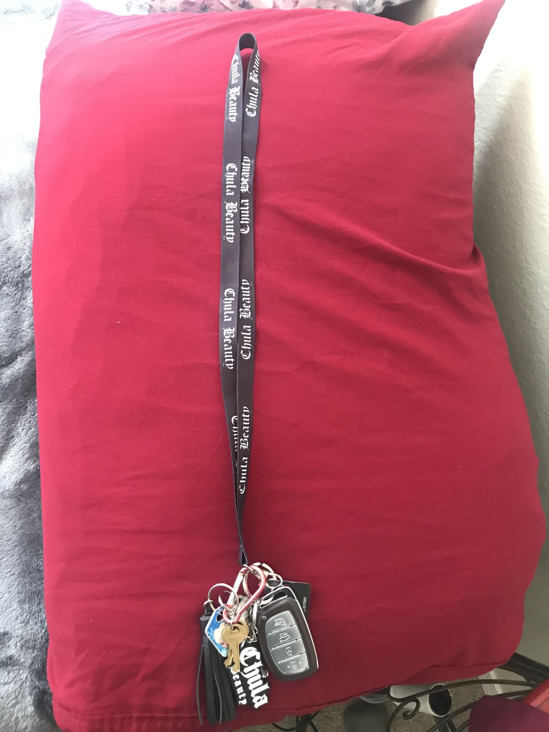 Customer photo review of Chula Beauty Lanyard (Black)
