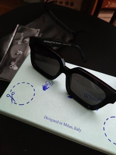 Customer photo review of Off-White Virgil Square Frame Sunglasses