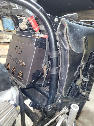 Customer photo review of Batterie 12V 32AH MOTOBATT MBTX30UHD (4 poles)