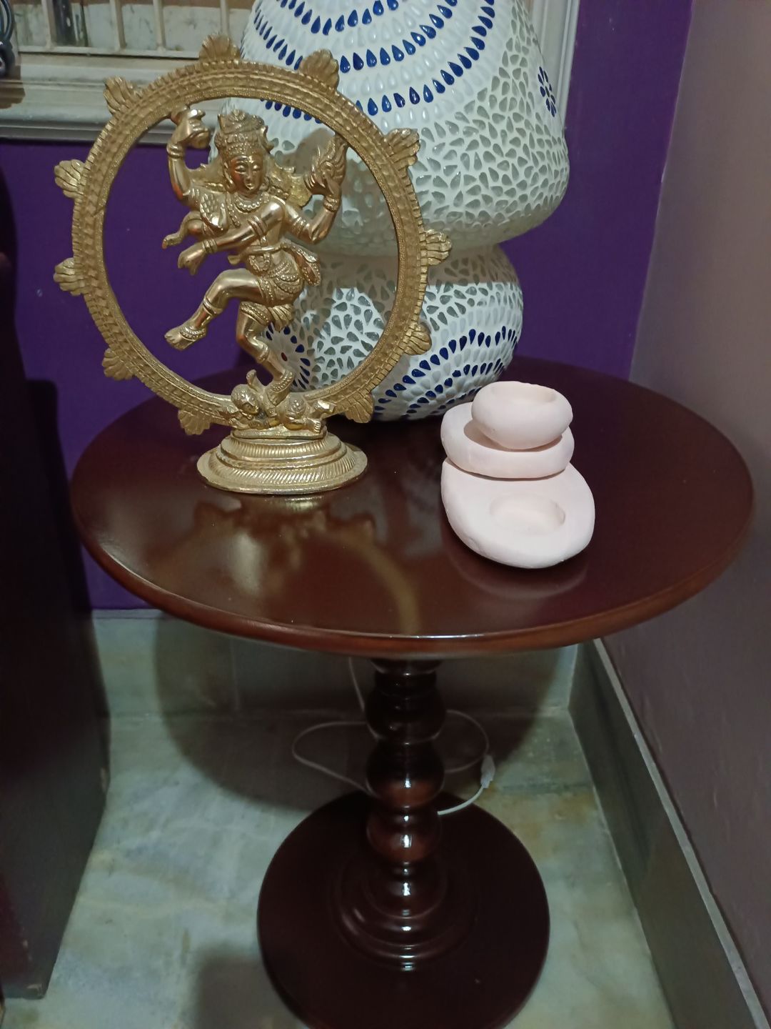 Customer photo review of Wooden Side Table for Living Room Coffee End Table