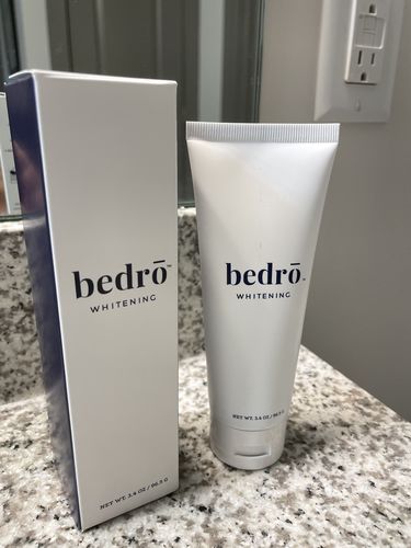 Customer photo review of bedrō Whitening