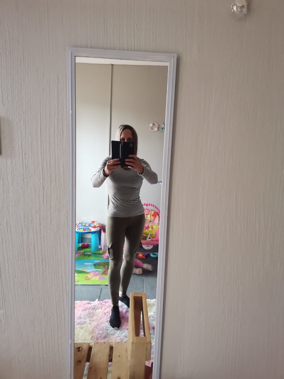 Customer photo review of GNT Cargo Leggings - Olive