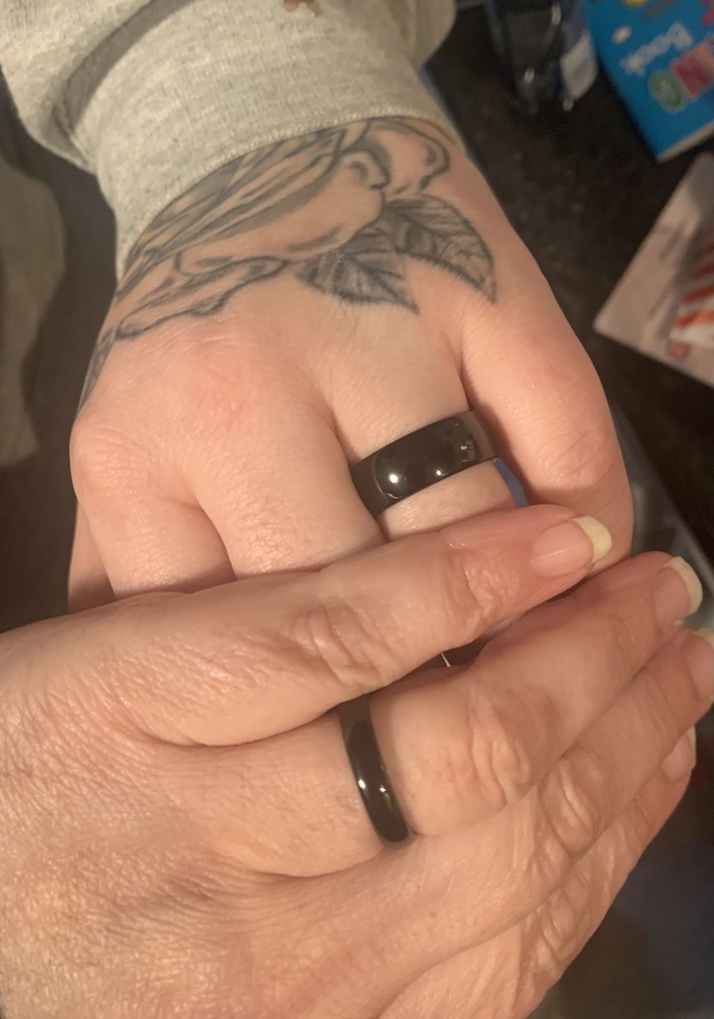 Customer photo review of Black Wonder Ring Set