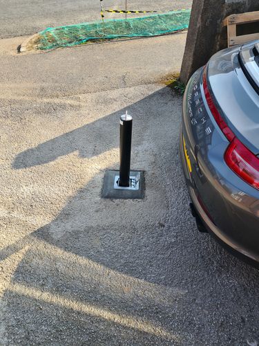 Customer photo review of RD4 Telescopic Bollard