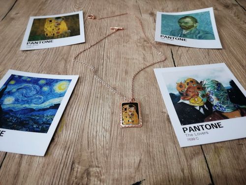 Customer photo review of Gustav Klimt The Kiss "Öpücük" Tablo Rectangle Tasarım Kolye